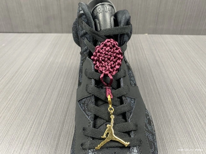 Cheap Triple Black SD 6 (W) Retro DB9818-001 Jordan 0730